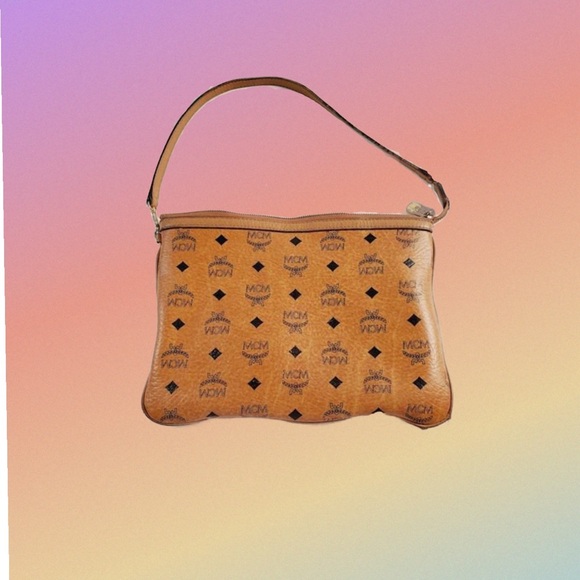 MCM
Logo Jacquard Leather Shoulder Bag W/COA - Picture 7 of 10